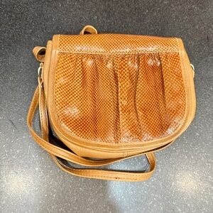 Ronora Genuine Leather Crossbody Handbag